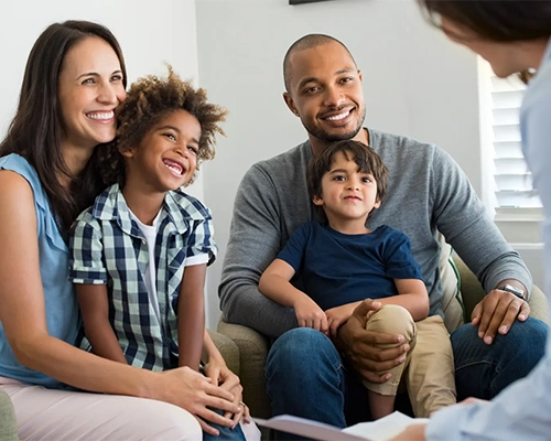 Family counseling session helping families communicate and grow at Alssaro